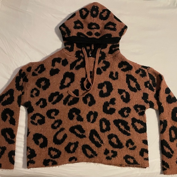 PINK Victoria's Secret Tops - Victoria Secrets Pink Cheetah Half Hoodie. Size M